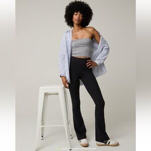 OFFLINE By Aerie The Hugger High Waisted True Black Bootcut Leggings Size XL